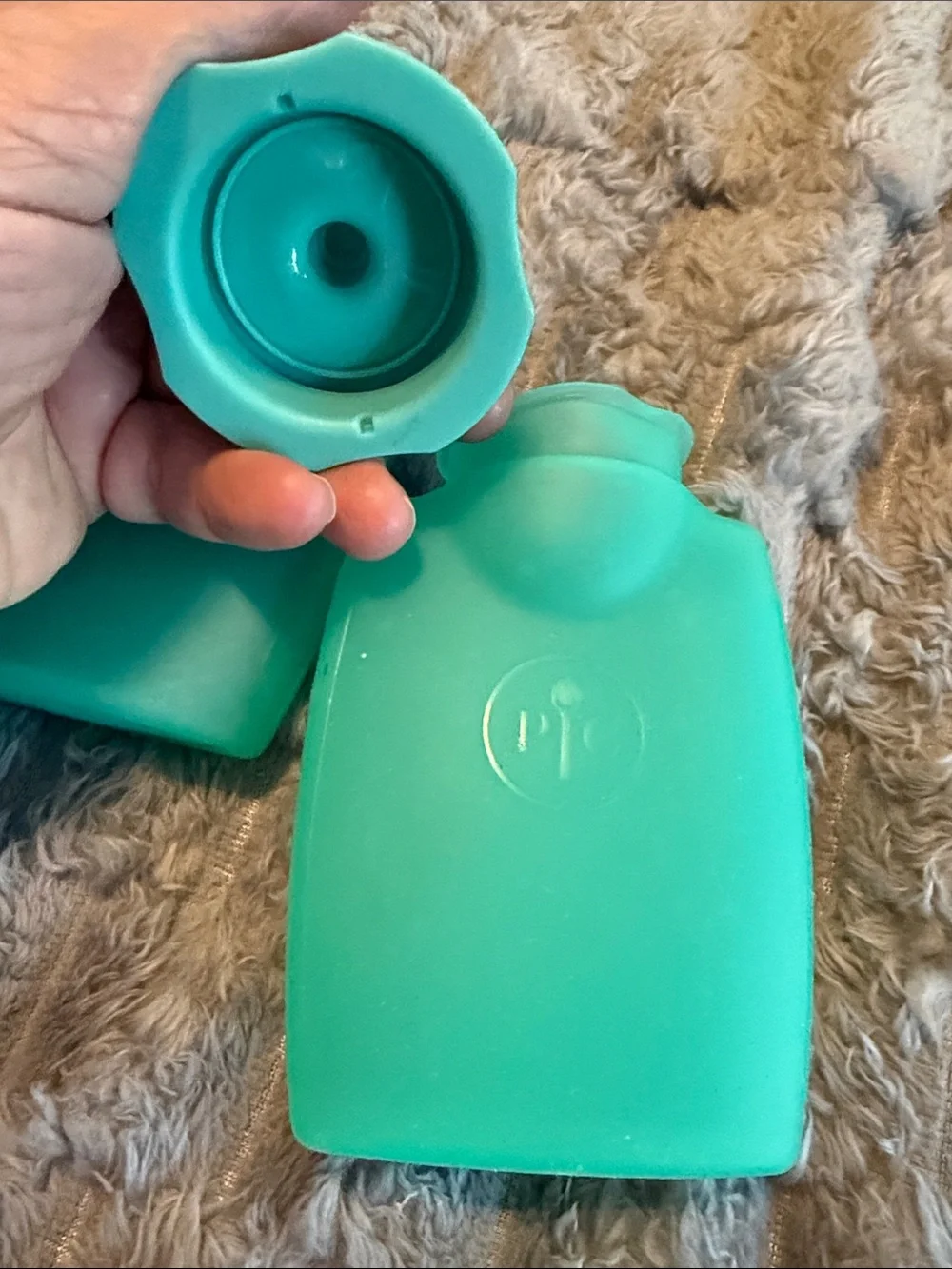 Pampered Chef Reusable Set of 3 Teal Silicone Baby or Storage Food